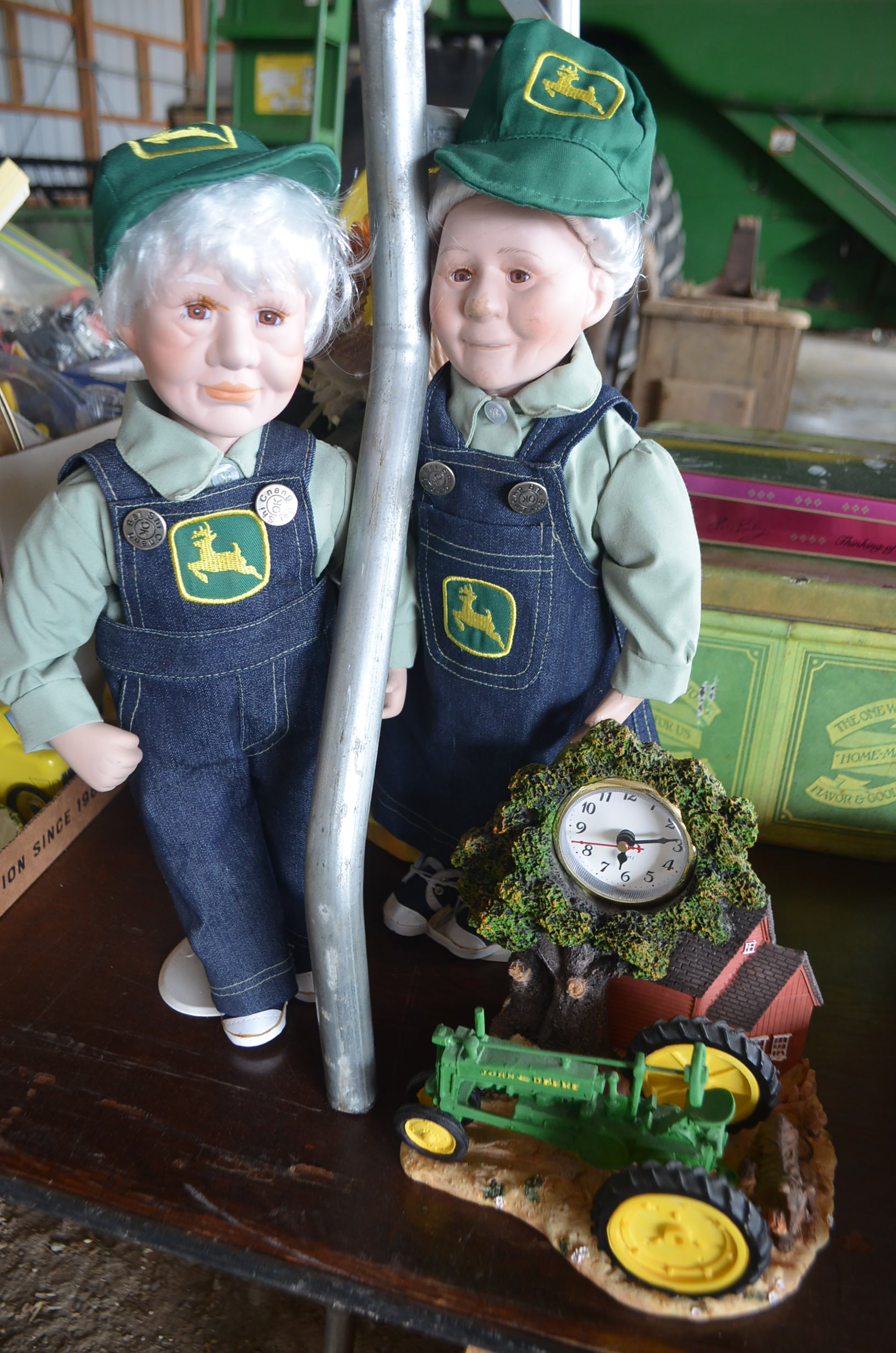 Property photo 62 - PERSONAL PROPERTY ANTIQUE & COLLECTIBLES AUCTION IN DEKALB CO., INDIANA